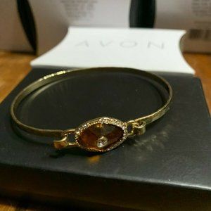 Avon Beautiful Birthstone Wire Bracelet November 2018 New in Box